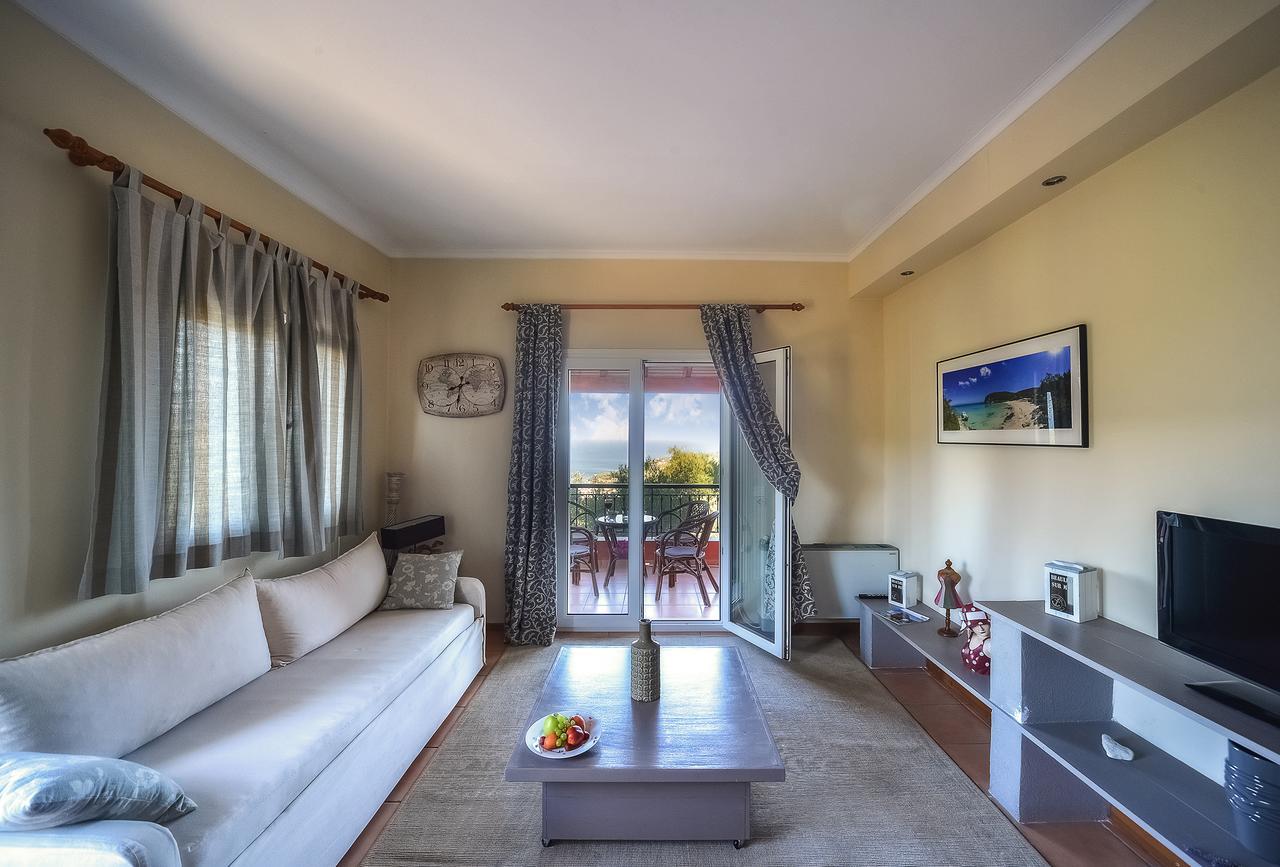 Bella Vista Villas & Suites جايوس المظهر الخارجي الصورة
